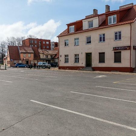 Compact Apartment Near Food Market In The Oldtown Plus Free Parking Klaipėda Exteriör bild