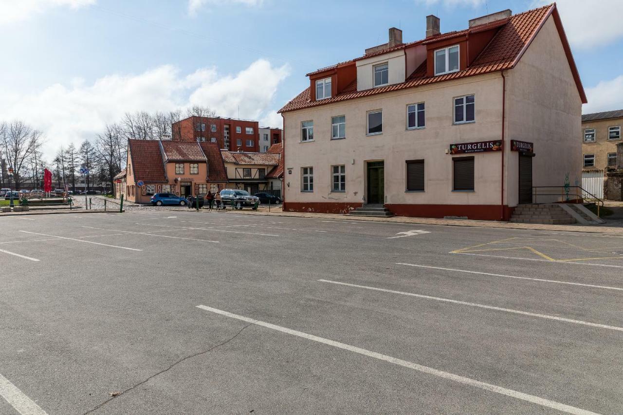 Compact Apartment Near Food Market In The Oldtown Plus Free Parking Klaipėda Exteriör bild